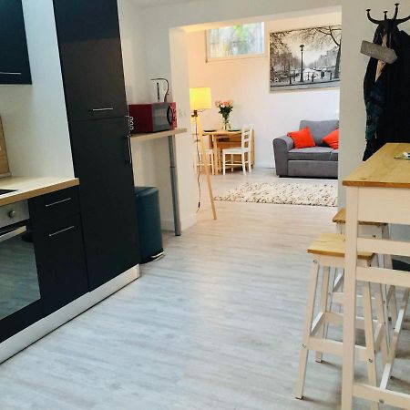 Chaleureux Et Spacieux Appartement De Centre-Ville - Lit King Size - Netflix Cherbourg-en-Cotentin Exterior photo